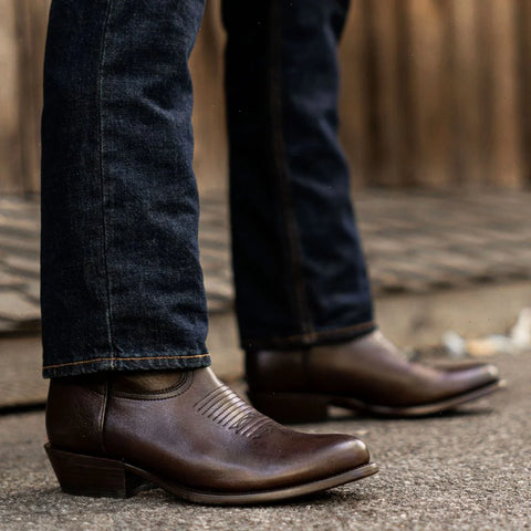 [W] Maverick | Old English