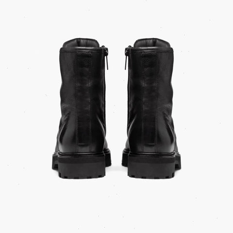 Combat | Black